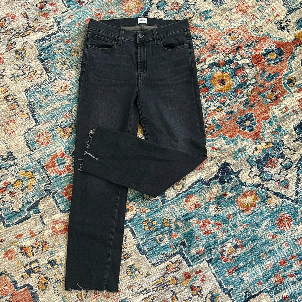 Edwin jeans Style: Bree  Color: Faded Black  Size: 26